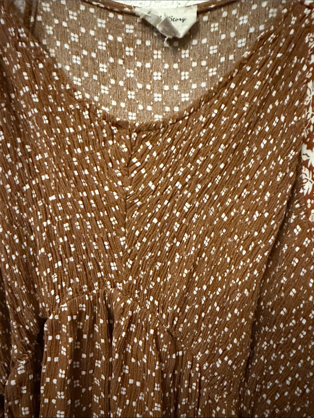 Women's Rust Brown Floral Peasant Blouse - Picture 5 of 8